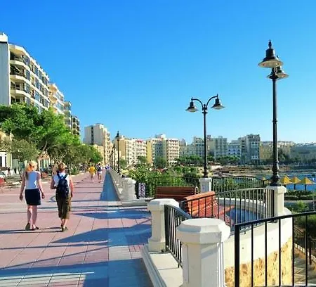 Contemporary Close To Valletta * フロリアーナ