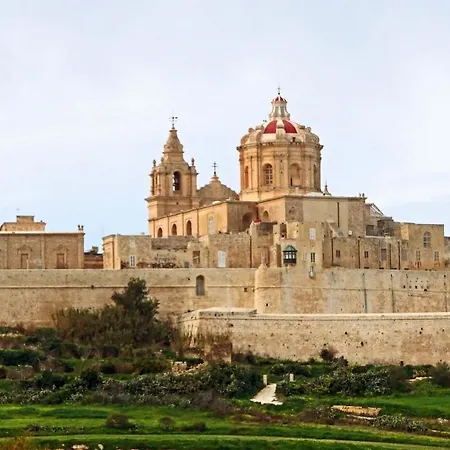 Contemporary Close To Valletta Lägenhet *